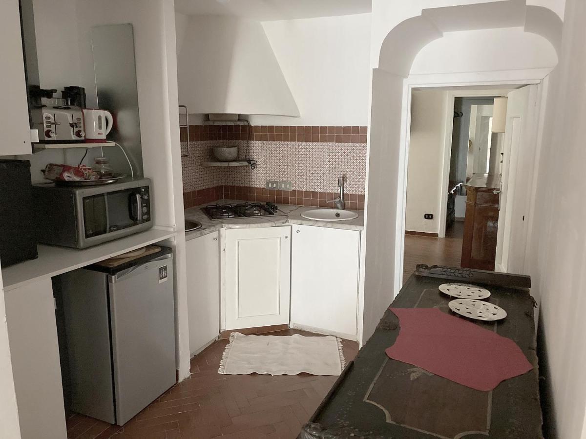 Residenza Le Rose Villa D'Arte Неаполь Экстерьер фото